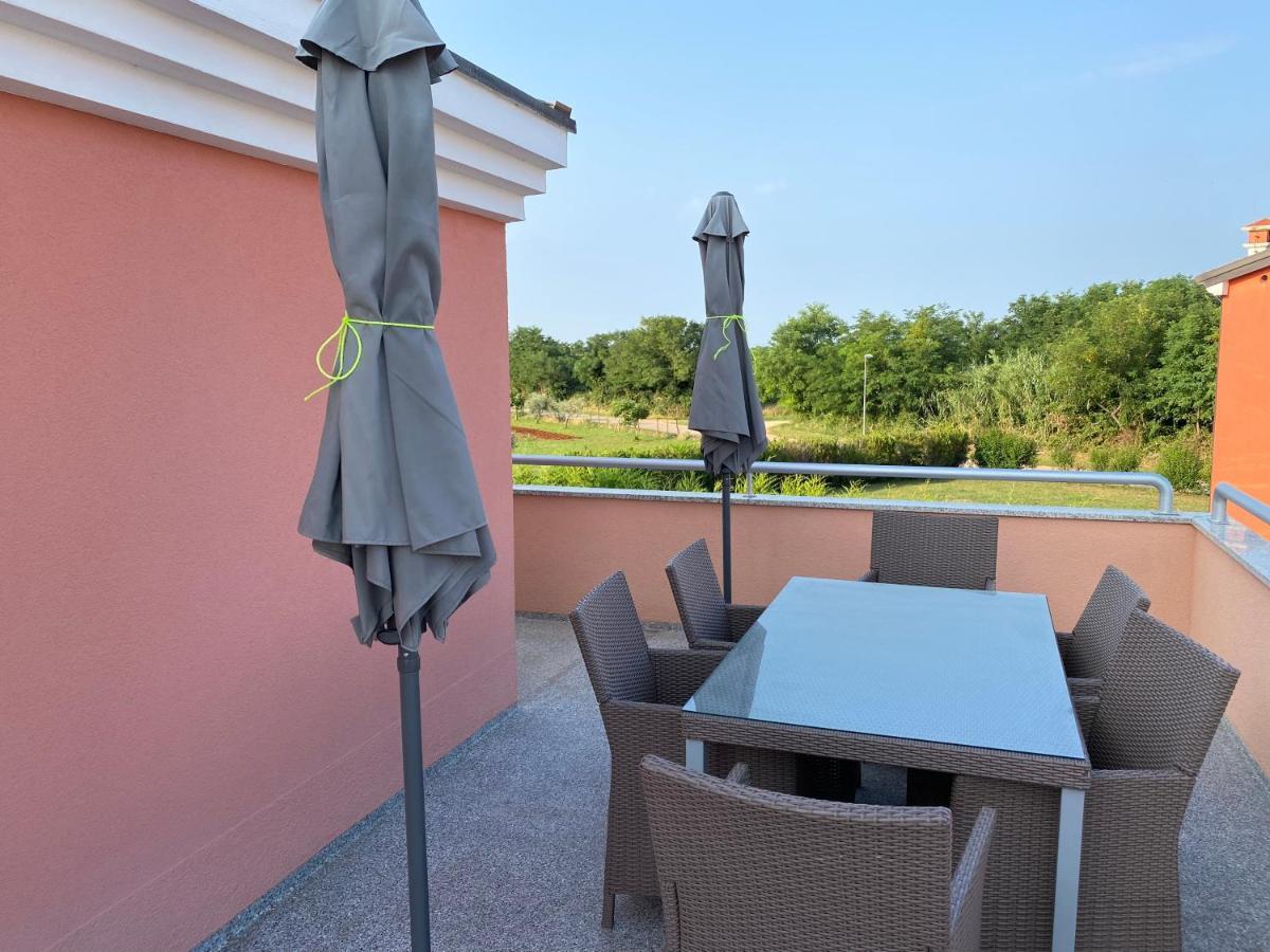 Casa Cino Apartment Umag Luaran gambar
