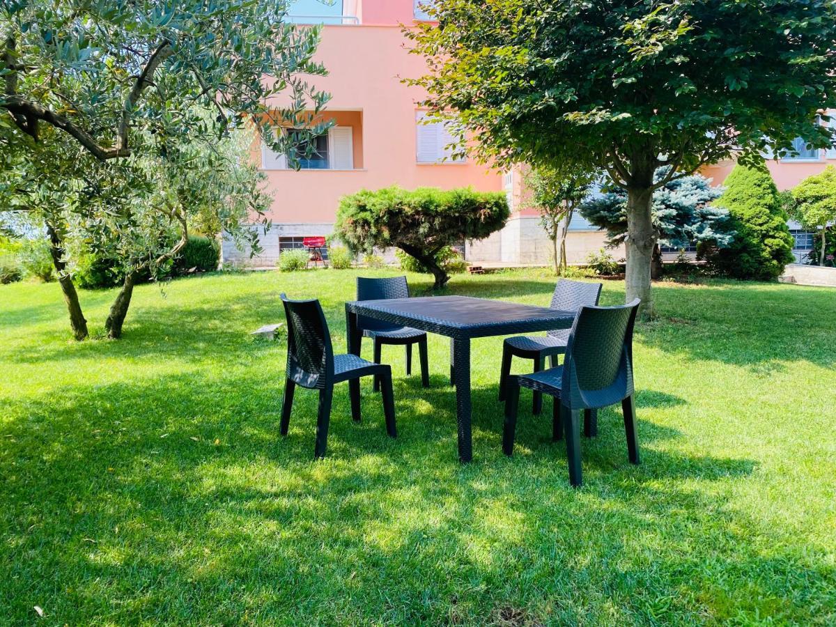 Casa Cino Apartment Umag Luaran gambar