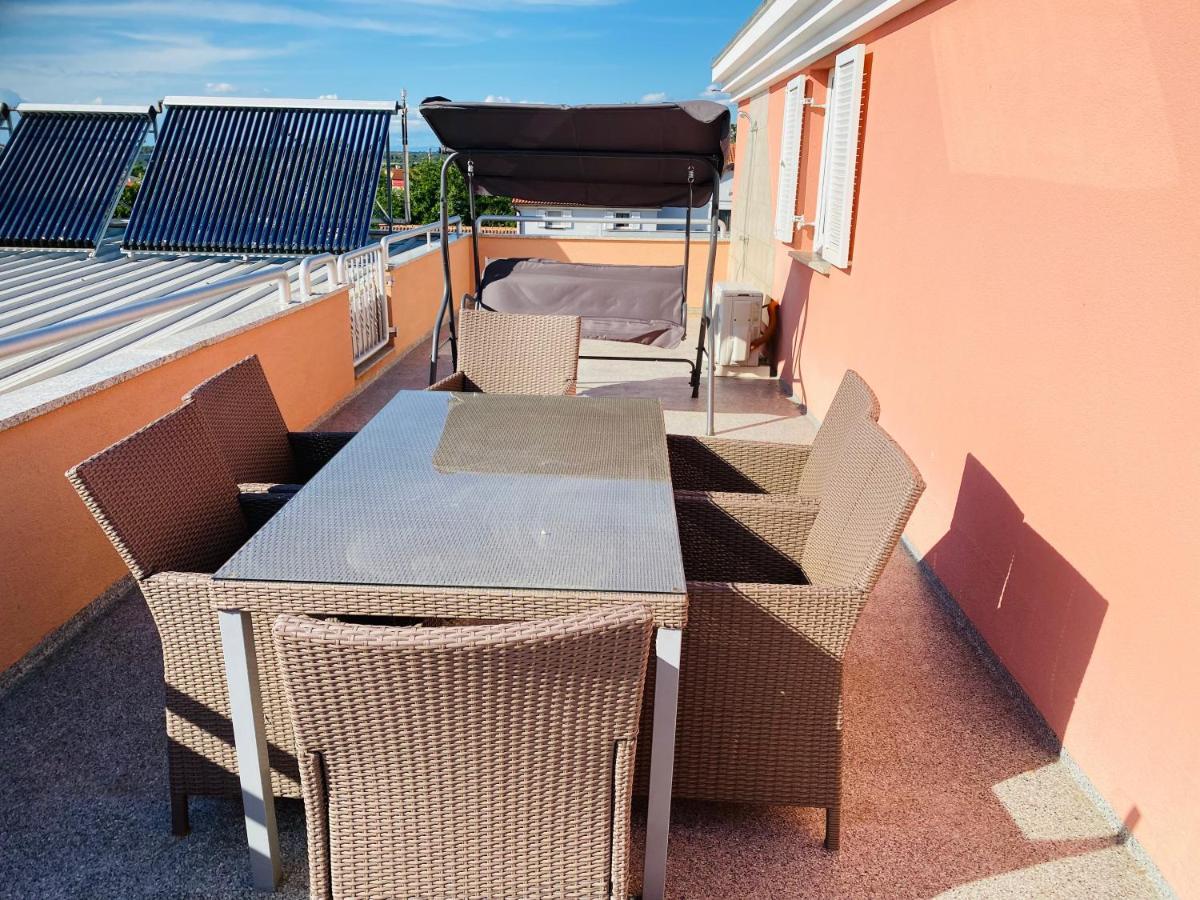 Casa Cino Apartment Umag Luaran gambar